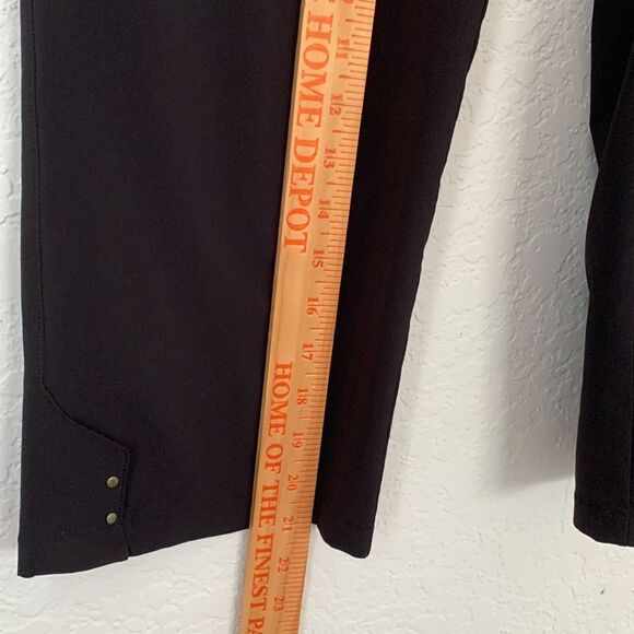 Jamie Sadock Black Capri Pants with Gold Accent Pockets Women’s Size 12 - Picture 7 of 10